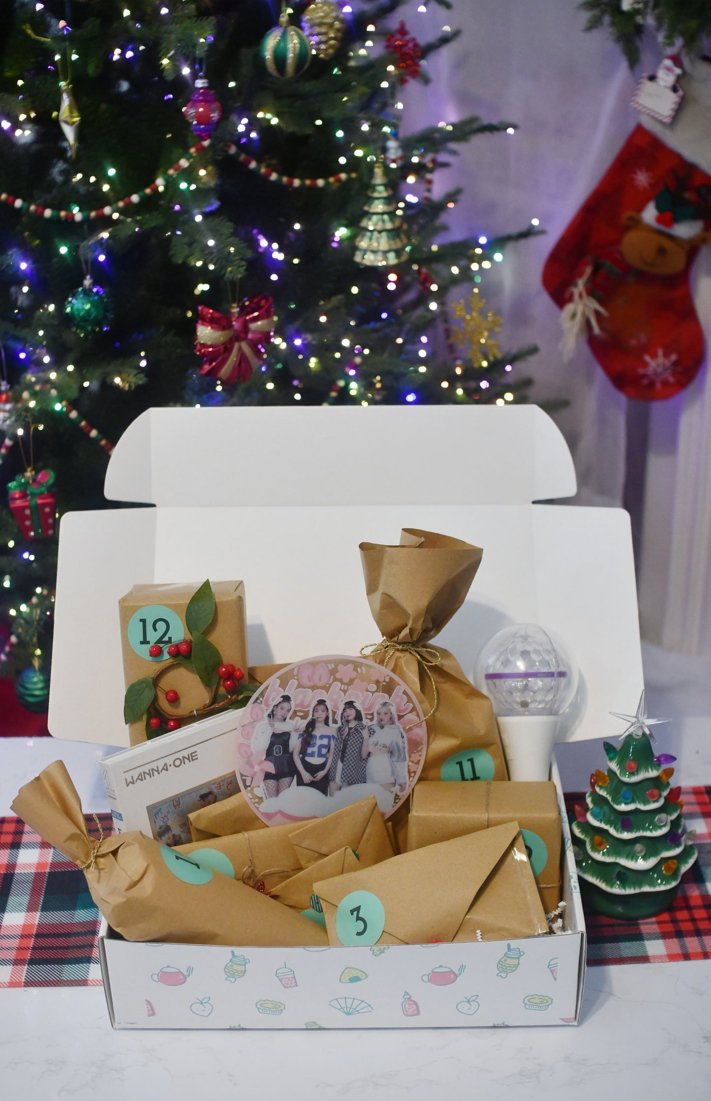 Hello KPOP Advent Calendars